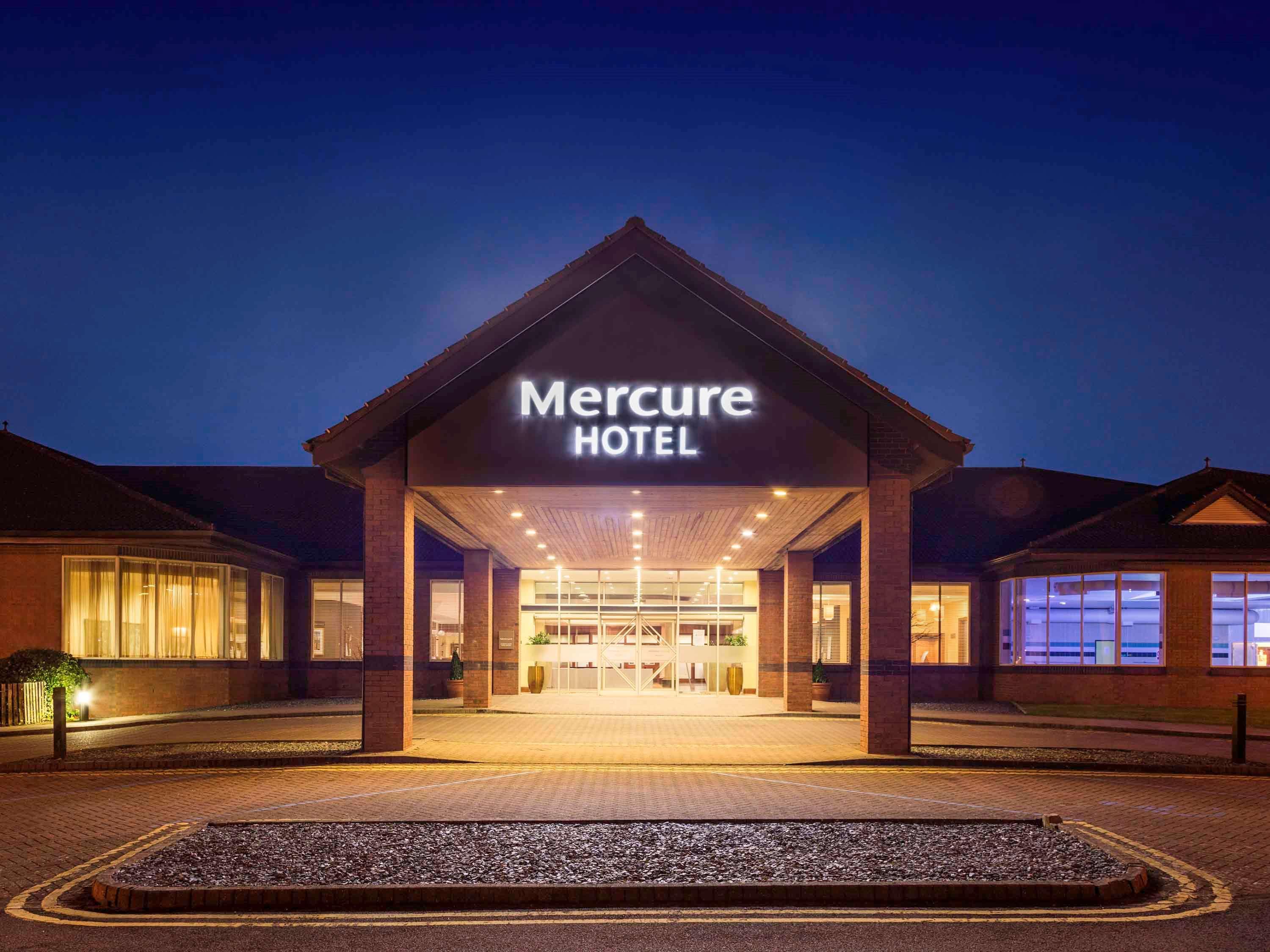 Mercure Daventry Court Hotel Exterior foto